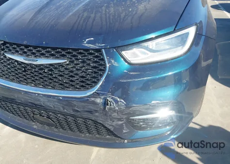 2023 Chrysler Pacifica Touring z USA, uszkodzony, nr VIN 2C4RC1FG7PR557495